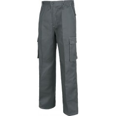 Pantalón con cintura elástica, refuerzo en culera y multibolsillos pespuntes a contraste.B1418