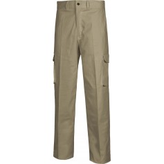 Pantalón tipo chino, multibolsillos, tejido elástico.B1421